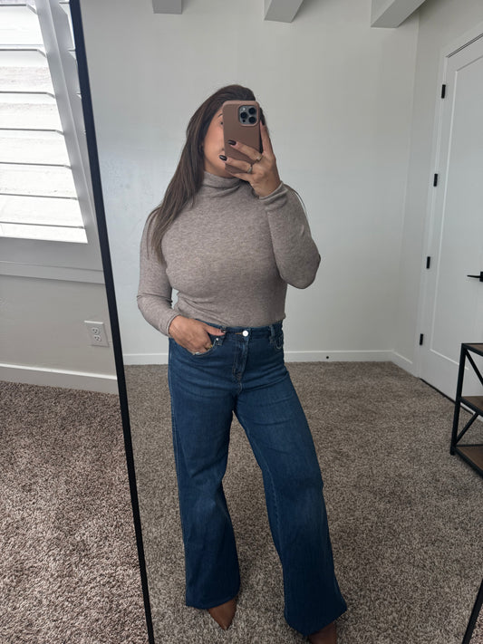 Mocha Turtle Neck